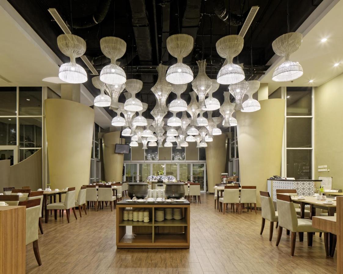 โรงแรมฮอริซั่น เพกาลงกัน เปอกาโลงัน ภายนอก รูปภาพ