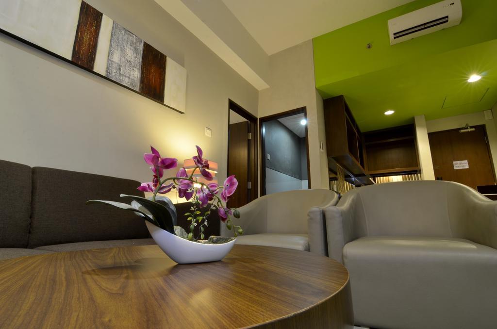 โรงแรมฮอริซั่น เพกาลงกัน เปอกาโลงัน ภายนอก รูปภาพ